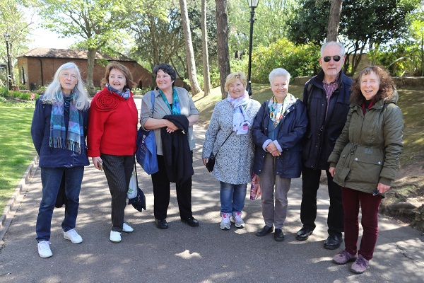 Clare Meikeljohn, Nina Ivanova, Marie-Claude Crabol, Galina Zhiganova, Sue Fitzgibbons in Connaught Gardens, Sidmouth