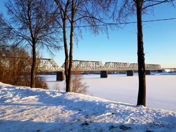 Yaroslavl Railway Bridge across the Volga.
