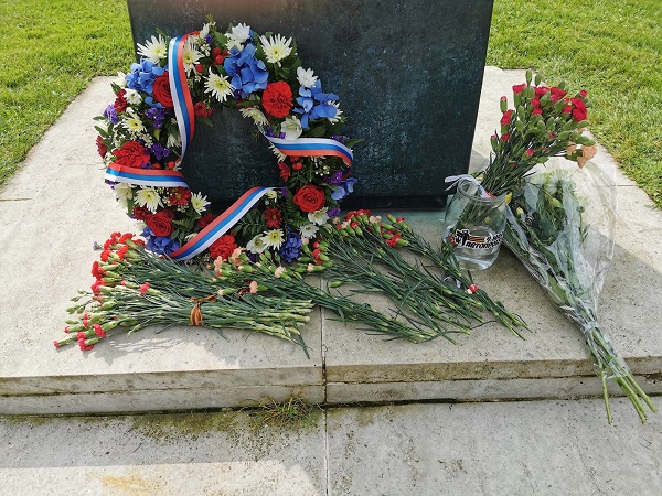 
Our Floral Tributes at Soviet War Memorial London